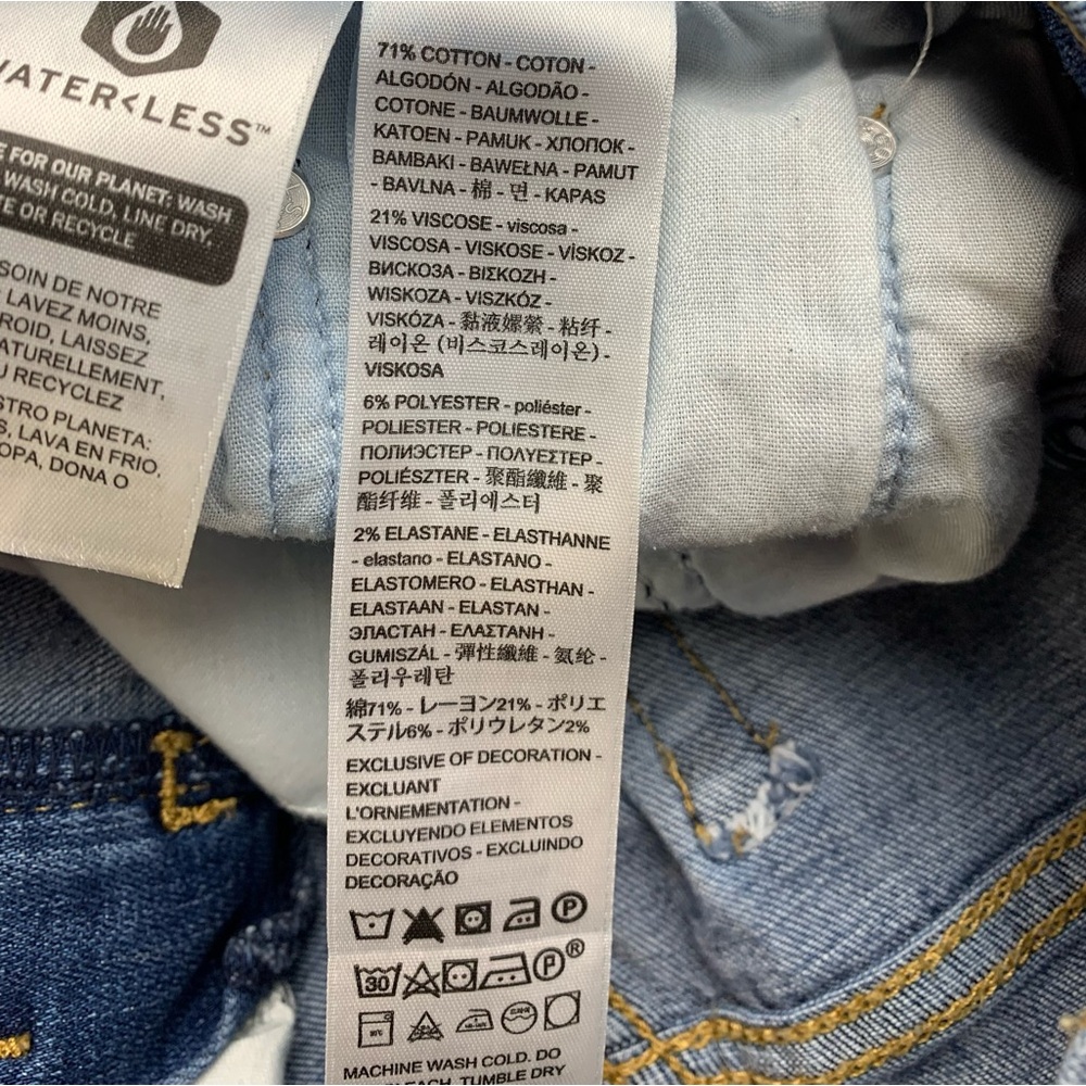 💵Levi’s High Rise Distressed Denim Short Size 29 - Picture 9 of 12